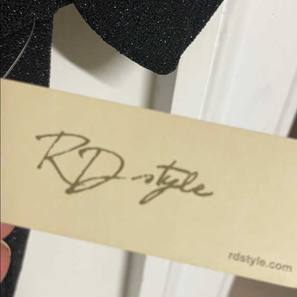 R D style glitter black tee small - Picture 4 of 5